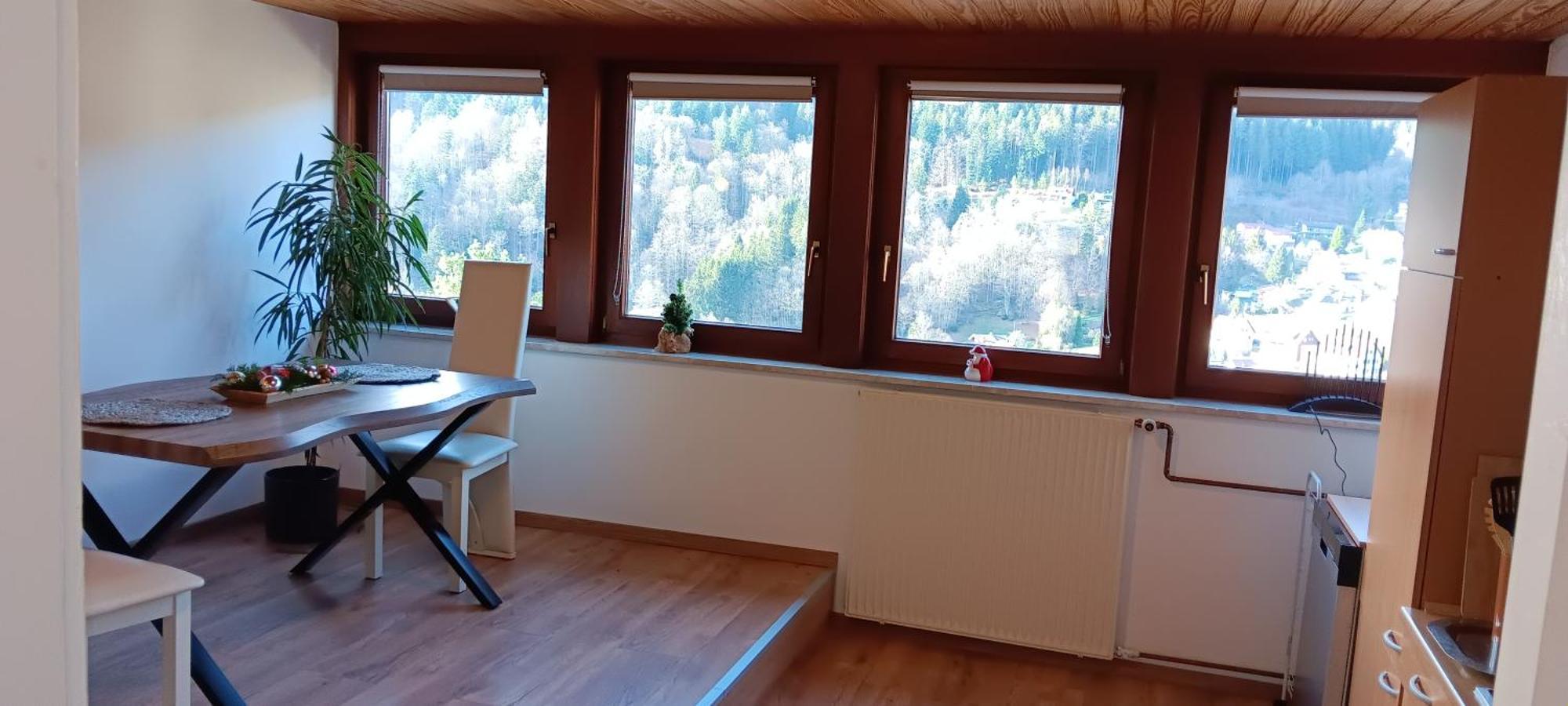 Ferienwohnung In Ruhiger Waldrandlage Bad Wildbad Extérieur photo